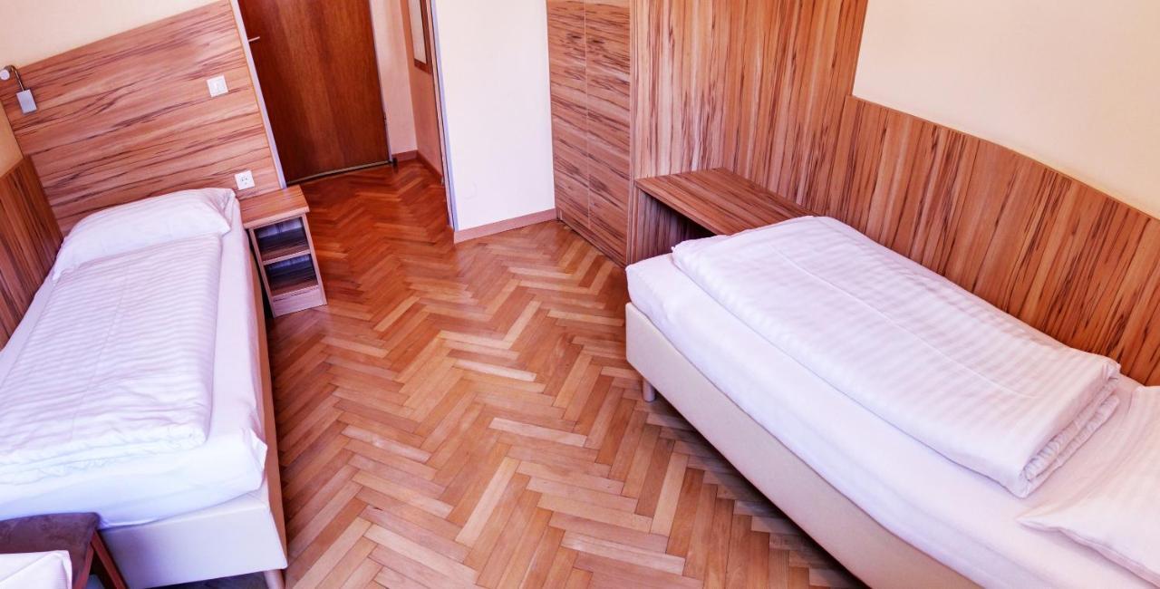 Pension Jahn Salzburgo Habitación foto